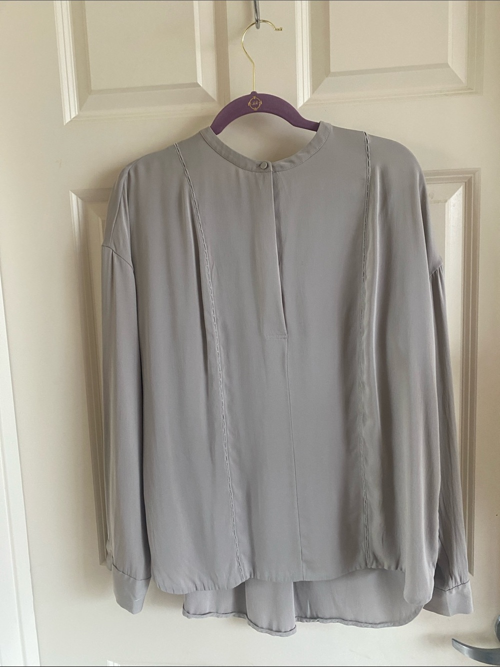 Vince Light Gray Long Sleeve Buttoned Keyhole Blouse